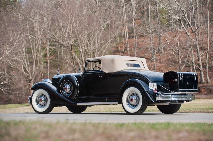  Packard Twelve Coupe Roadster 1933 года  (фото 27 из 51)
